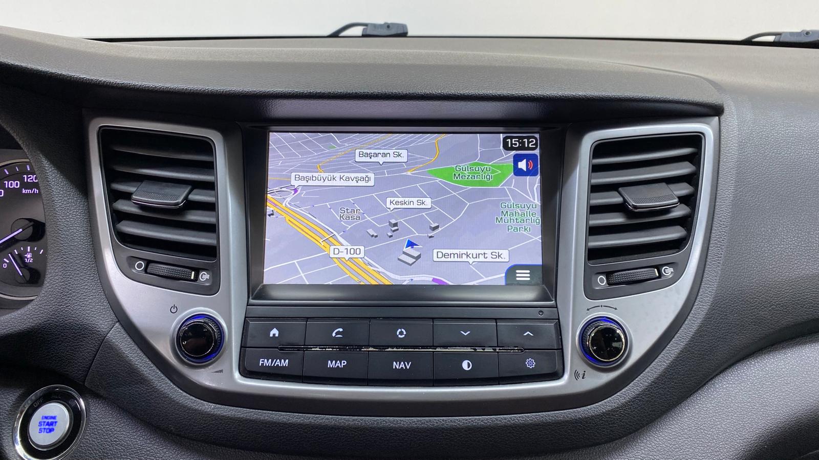 HYUNDAI TUCSON 23